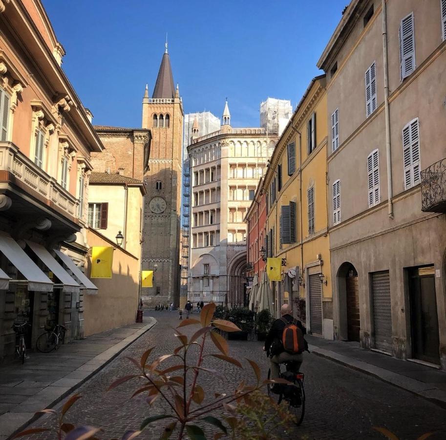 Апартаменты Parma Borgo Antico I I I Free Privat Parking Экстерьер фото