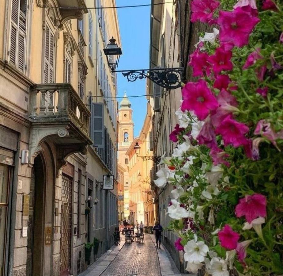 Апартаменты Parma Borgo Antico I I I Free Privat Parking Экстерьер фото